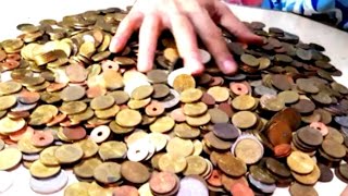 Mga 25 Cent At 10 Cent Kasama 5 Cent Naipon Dahil Di Tina Tanggap Sa Ibang Tindahan Sa Kanto