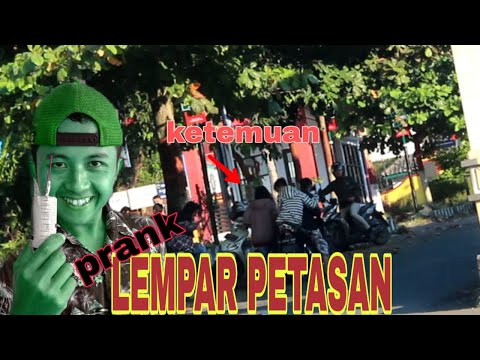 prank-lempar-petasan-auto-panik-|-prank-indonesia