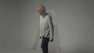 Kisara Verara - Iridescent Fashion Film