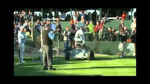 Robot Hits Hole In One