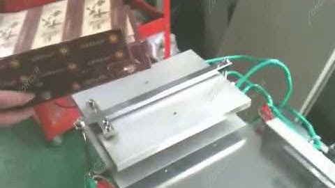 Semi-automatic Cellophane Over Wrapping Machine For Spice Box|3D Cellophane Packer Machine