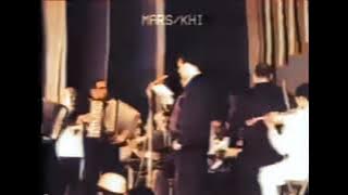 Sab kuch seekha humne - Anari - Mukesh live @filmfare awards