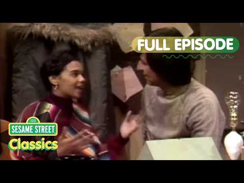 Maria Works at the Fix It Shop | Sesame Street Classics Full Episode