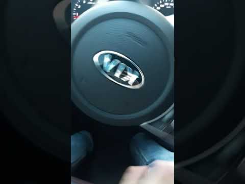 киа оптима стук в рулевой колонке