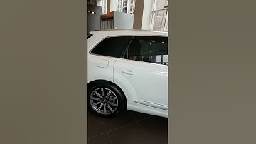 2017 Audi Q7 - Quick Demo of Third Row Access