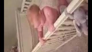 2016.5.16 Kate Pulling Up In Crib