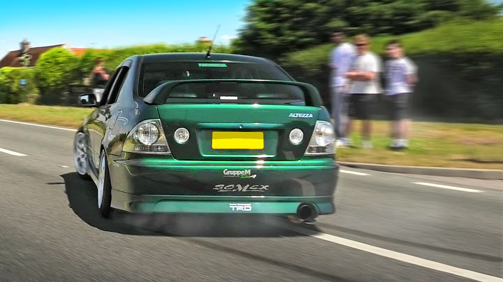 Crowd Go MAD Over CRAZY Custom Cars Leaving a Car Show FAST!