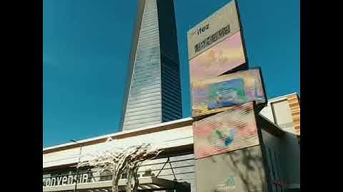 GL media & display Rotating tower songdo convencia 1