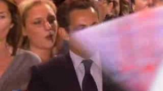 Mireille Mathieu - La Marseillaise, Place de la Concorde, avec Sarkozy