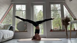 Yoga and stretching/Liza Blog