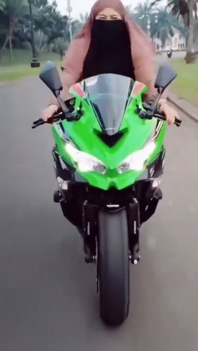 Ukhti Bercadar Viral TikTok Naik Motor Ninja #ukhtybercadar #ukhtiviral #shorts #viraltiktok