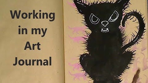 Working in myArt Journal #mixedmediaarttutorials  #kellydonovan #knittingandthings #plaidcrafts