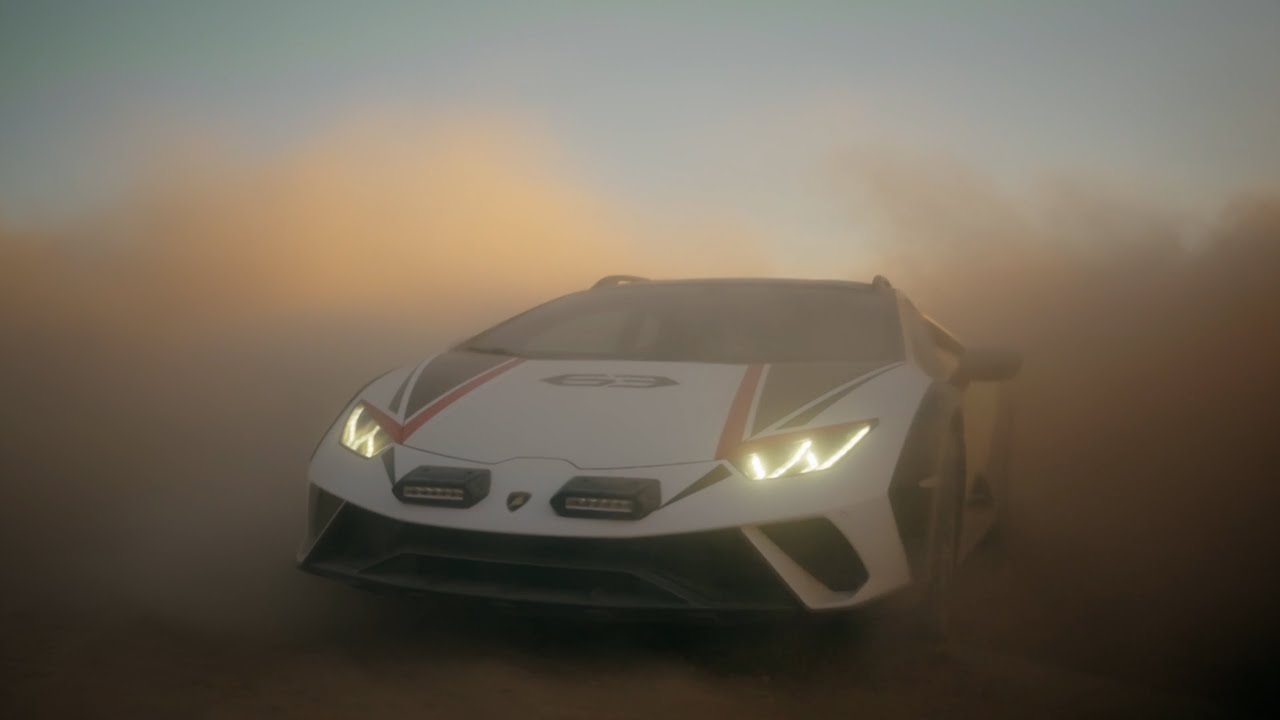 ⁣Huracán Sterrato: There's room to let loose in the desert