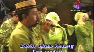 C. Ashari & Ririn Fitria - Molimo [ ]