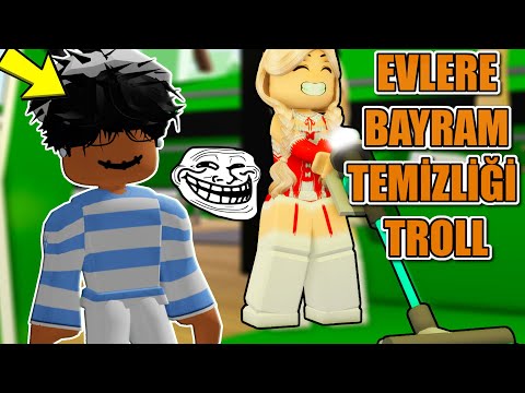 Türklerin Evine BAYRAM Temizliğine Gidip TROLLEDİM😂🤪💅(Roblox Brookhaven Rp)