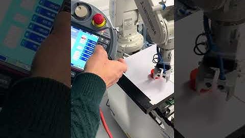 Debugging the program and running it in Automatic mode on Mitsubishi robot