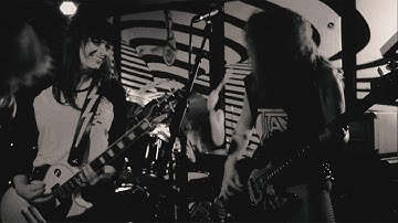 Vulvarine – "Good Time" (Official Video)