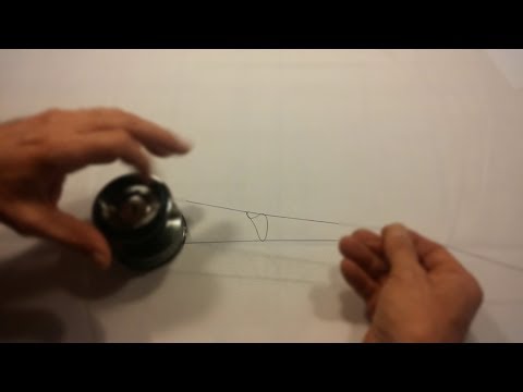 Video: 3 Möglichkeiten, ein einfaches Papierflugzeug zu bauen