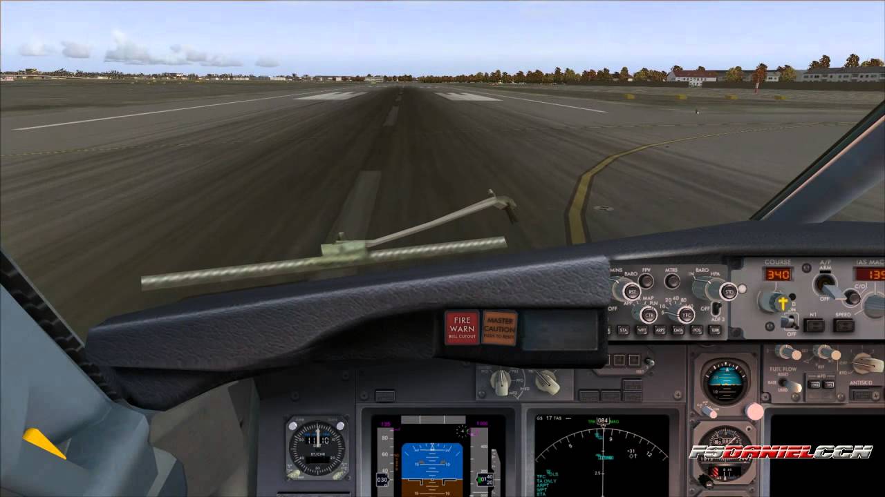 FS2004: Landing at Airport Berlin-Tegel with B737 Air Berlin