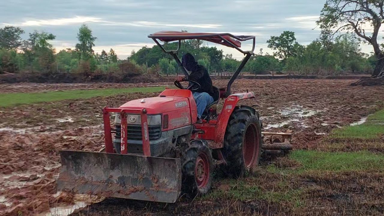 Kubota L3408 เล็กพริกขี้หนูไถนาดินชื้นๆ เร็วใช้ได้เลย