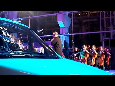 Валерий Гергиев и оркестр Мариинского театра. Выступление на ГАЗе