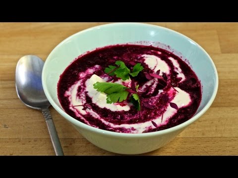 Kylmä punajuurikeitto. 