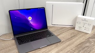 Macbook Air M2 Unboxing: Space Grey!