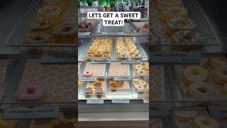 LETS GET A SWEET TREAT! #trending #food #viral #foodie #sanantonio #viralvideo #trend #sweet #eat