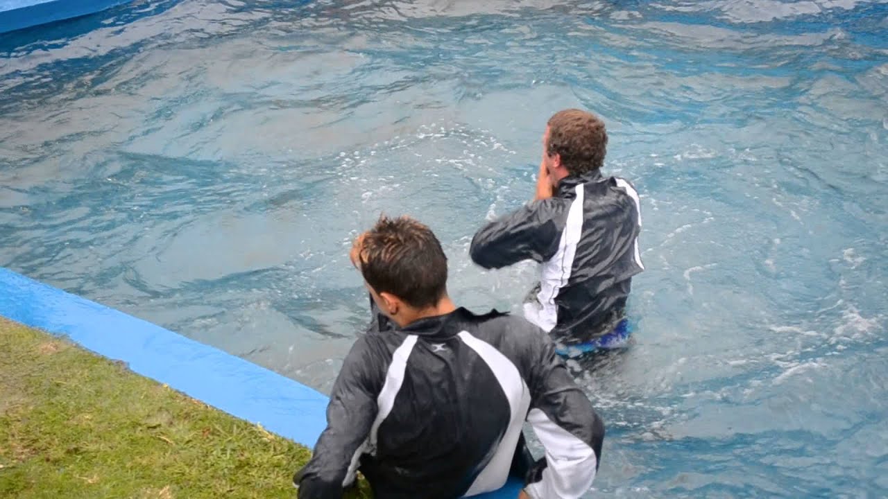 Festejos en pileta 2 - Sudamericano sub 23 de atletismo Montevideo 2014 (03a05/oct)