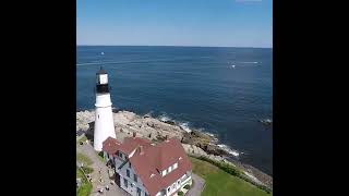 🇺🇲Plan an autumn visit to Portland, Maine! #foodie 🦞 #autumn #northeast #vacation #lighthouse #maine