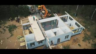 видео Строительство деревянных домов из клееного бруса