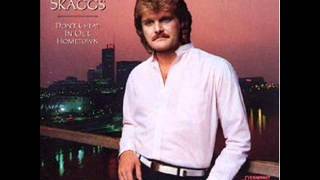 Ricky Skaggs (with Dolly Parton) - A Vision Of Mother chords