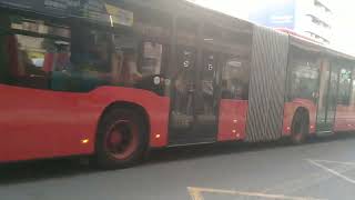 Autobús De La Emt De Valencia Linea 27 Siendo Largo, Marca Mercedes Híbrido Serie 8500