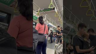 Metro in Singapore 🇸🇬 #travel #lifeabroad #commuterlife