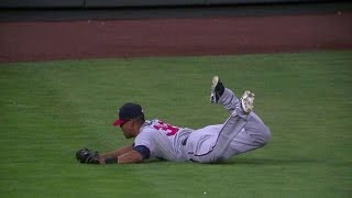 MIN@SEA: Hicks robs Blanco with great diving grab