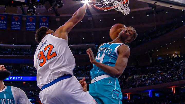 Karl-Anthony Towns DESTROYS Defender with INSANE Poster Dunk 😤