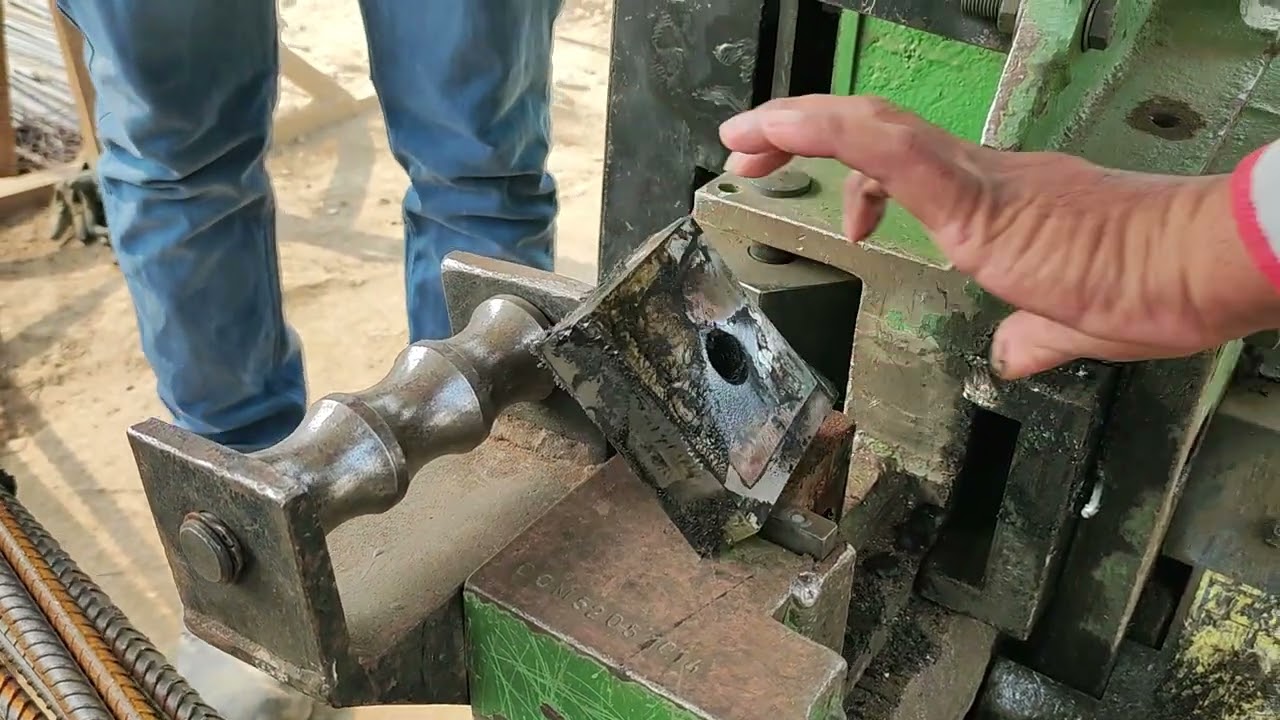 bar cutting machine blade change