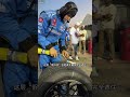 轮胎都烂了,为啥不换新反而刮干净?#热熔胎 #赛车
