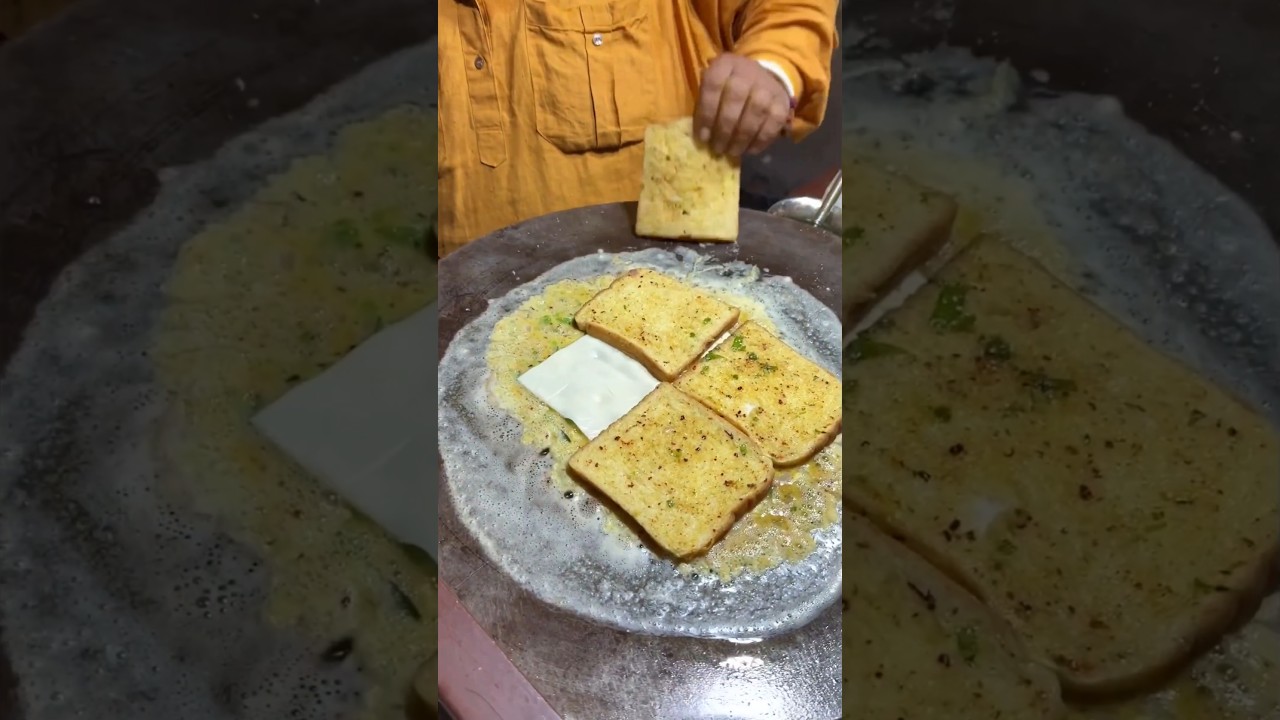 Most Satisfying Bread Omelette Worth 400/- ☹️ #breadomelette #egg #omelette