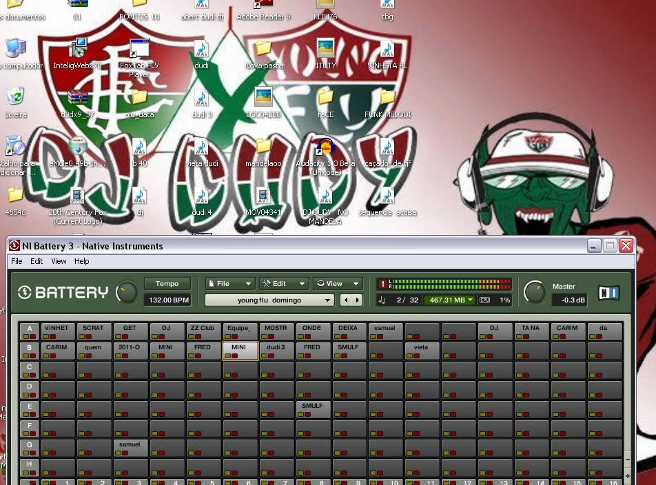 TORCIDA  YOUNG FLU CAÇADOR DE JOVEM FLA   2012  [ DJ DUDY TYF]