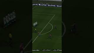 Gol Ferran torres tiro libre pes 6