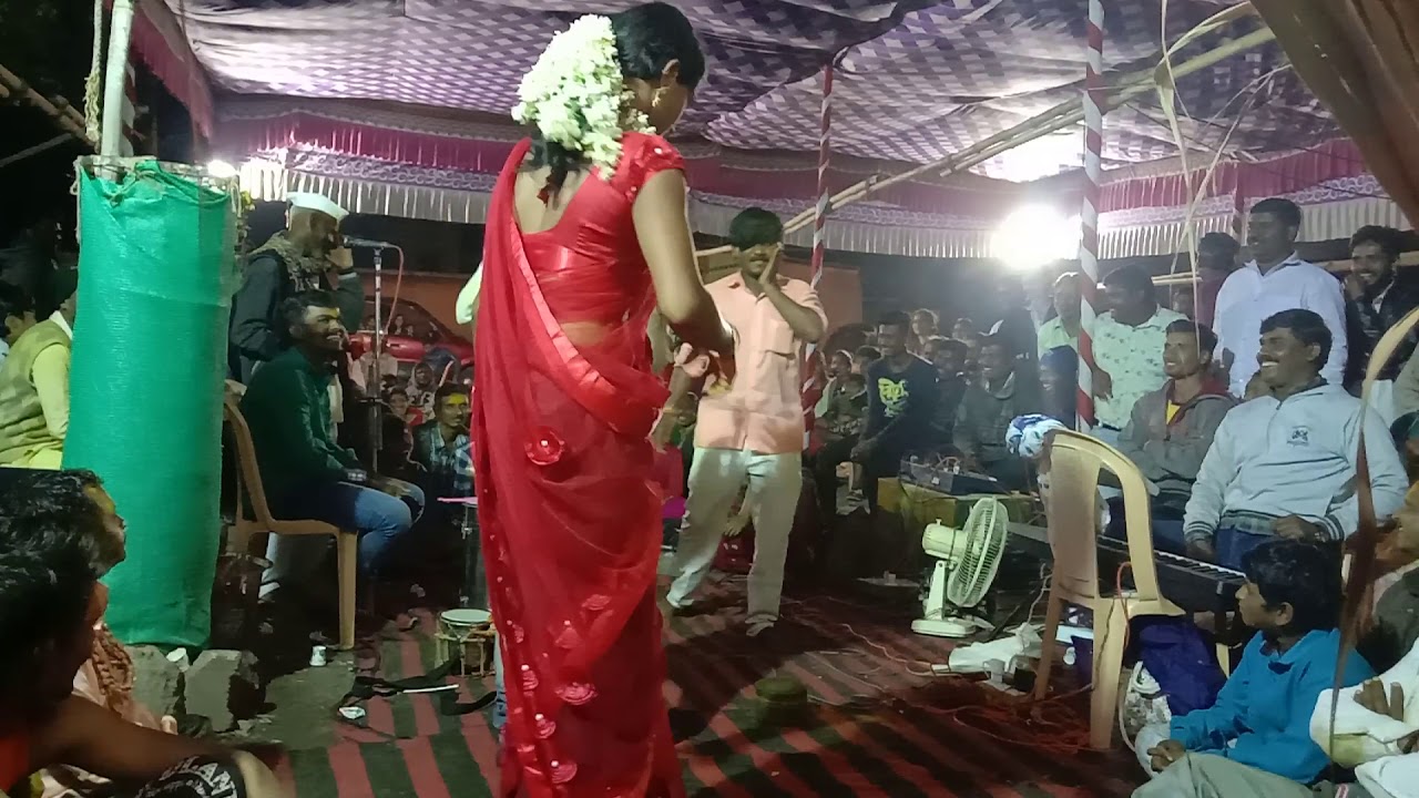 वाघोबा हरतो  का मुरळी हरते ते कमेंट करून सांगा 😃😃