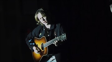 Billy Strings Plays From Balcony - Running The Route @ Capitol Theatre, Port Chester, NY 2/6/2022