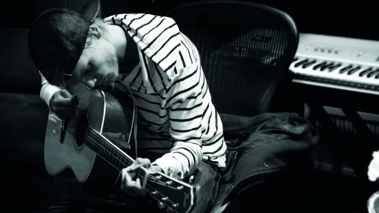 Avicii - Lonely Together x Sunset Jesus