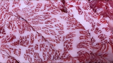 Steaks better than wagju A5? | Marbling hanwoo 한우 vs wagyu