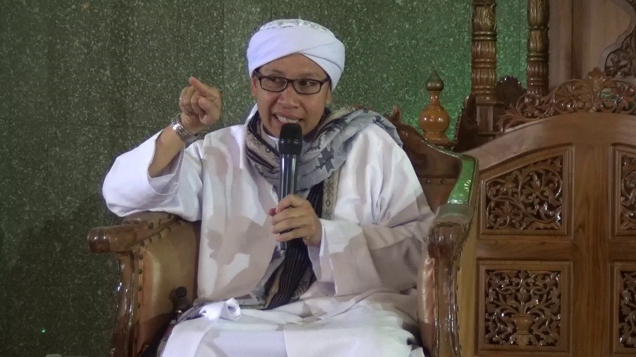 Takut Riya adalah Riya, Buya Yahya di Mesjid Raya Bogor - YouTube