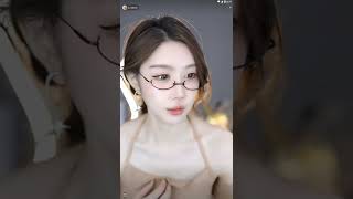 迷人的黎闪电20220929083342