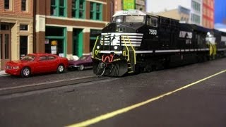 HO Scale Norfolk Southern ES40DC HD