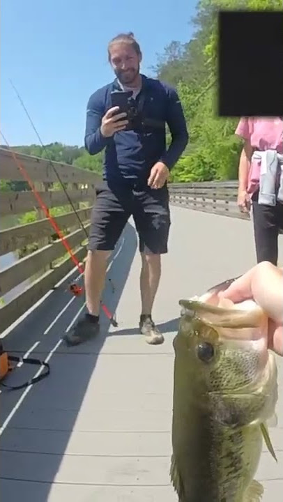 KAREN GILA MELEPASKAN IKAN BESAR?! #bassfishing #karens #shorts