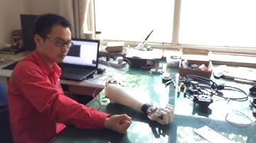 Use MYO Arm Band Control  Mechanical Arm